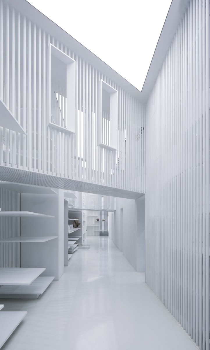 Model-Museum_Raw-Vision_25