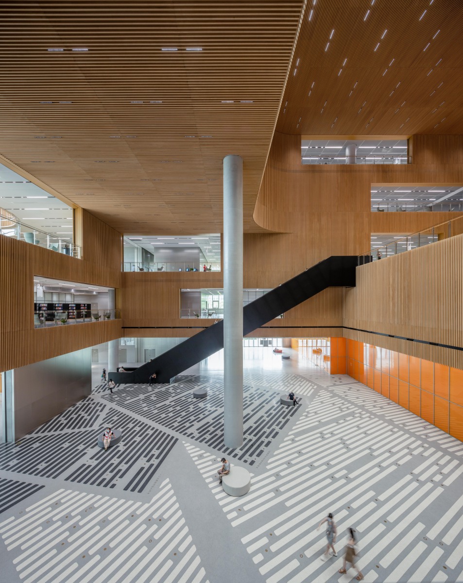 Shanghai-Library-East_Media-17