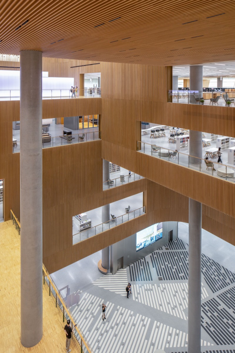 Shanghai-Library-East_Media-22