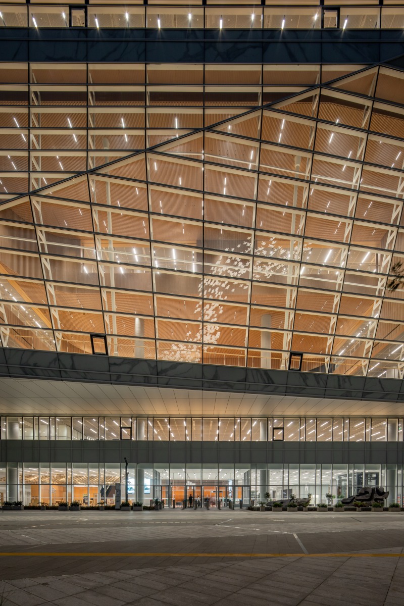 Shanghai-Library-East_Media-29