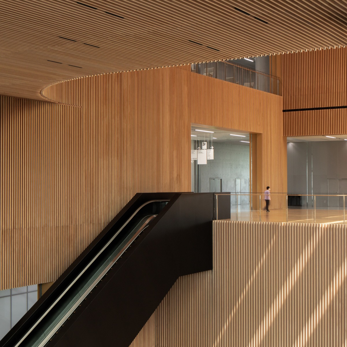 Shanghai-Library-East_Media-31